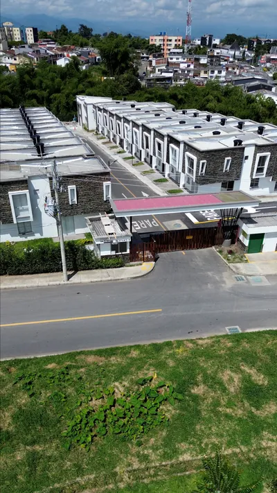 Conjunto Residencial Nogal de las Américas